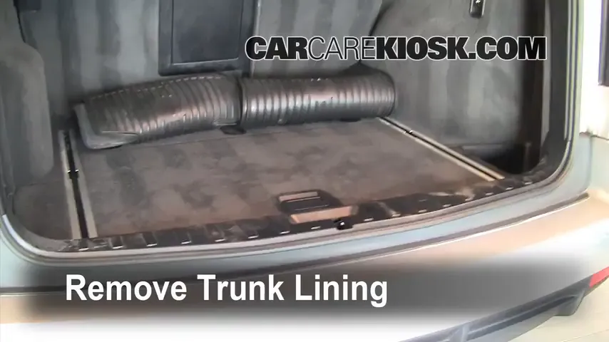 2008 BMW X3 3.0si 3.0L 6 Cyl. Tires & Wheels Change a Flat Tire